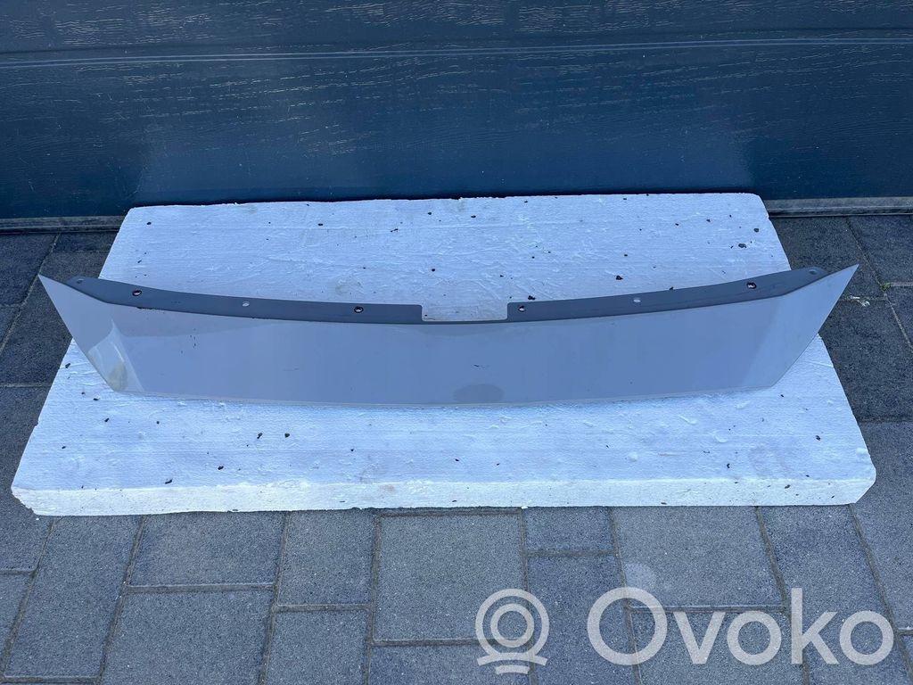 Front grill   D65E507E1