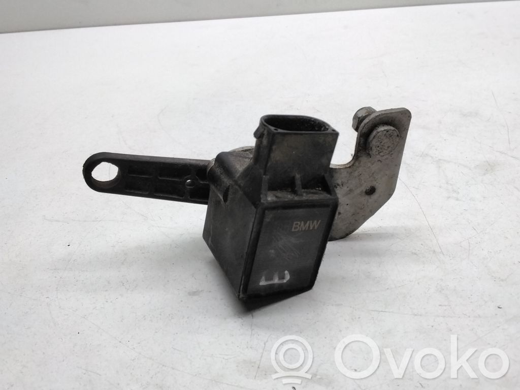Headlight/headlamp level sensor   1093699