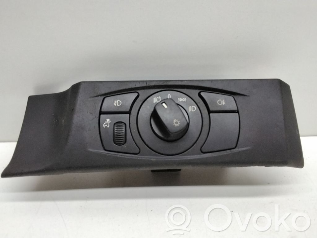 BMW 5 E60 E61 Lukturu slēdzis 