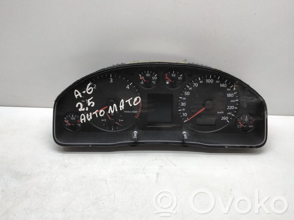 Audi A6 S6 C5 4B Speedometer (instrument cluster) 