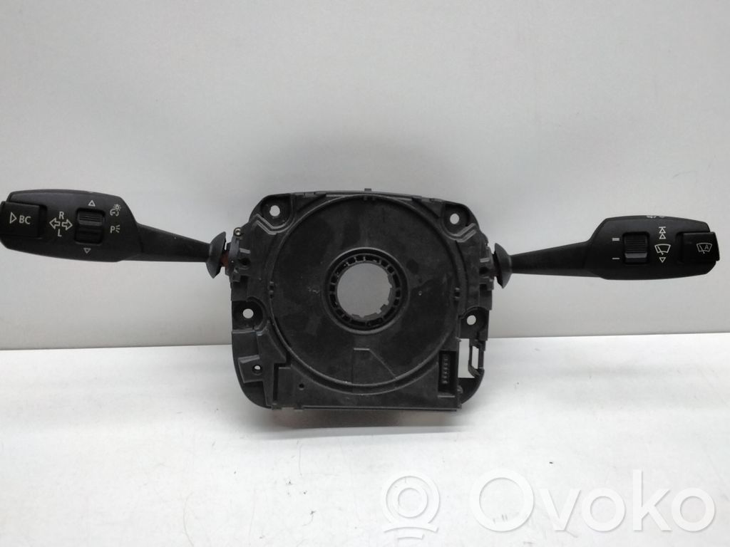 BMW 1 E81 E87 Wiper turn signal indicator stalk/switch 