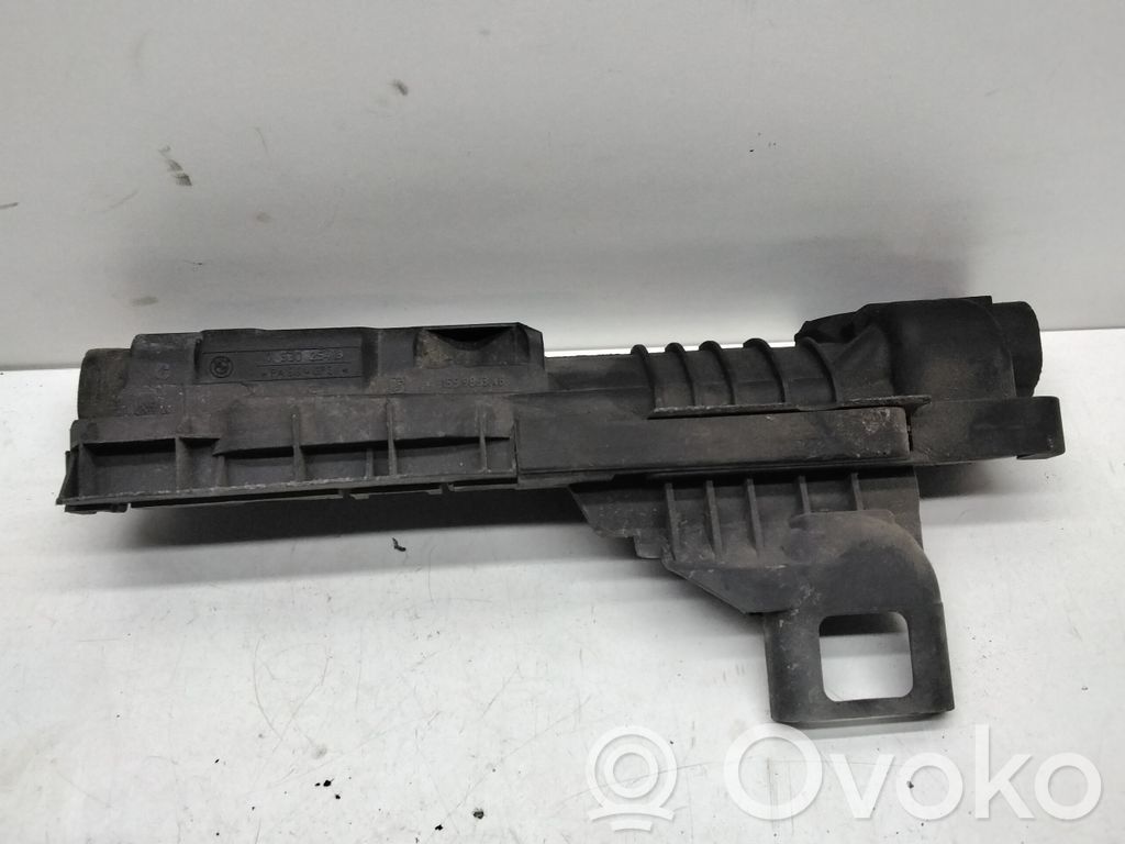 BMW X3 E83 Radiator mount bracket 