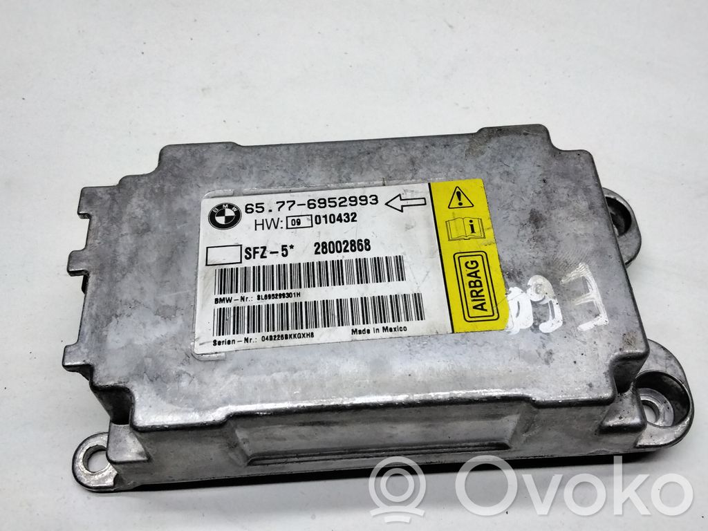 Turvatyynyn ohjainlaite/moduuli   6952993