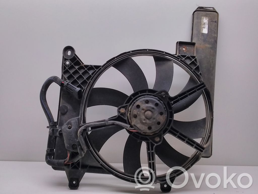 Opel Meriva A Диффузор 