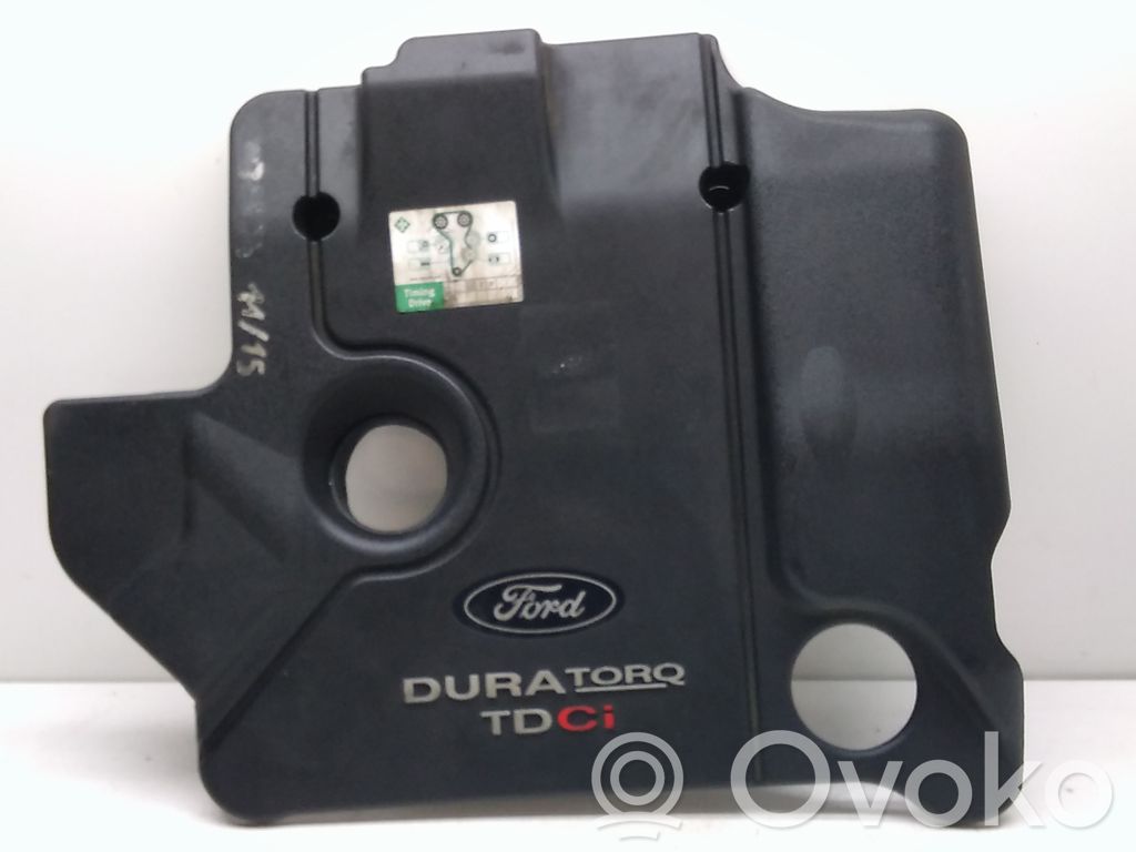 Ford Focus Variklio dangtis (apdaila) 
