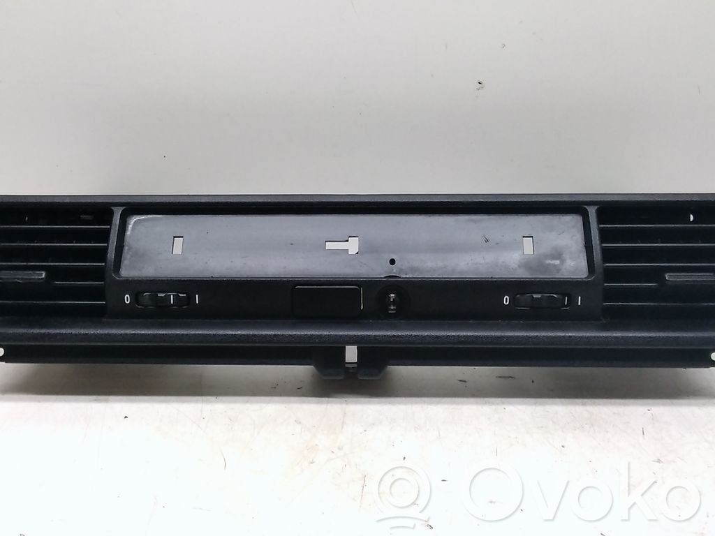BMW 3 E36 Încuietoare torpedou 