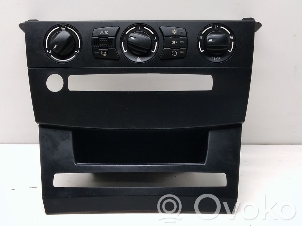 BMW 5 E60 E61 Climate control unit 