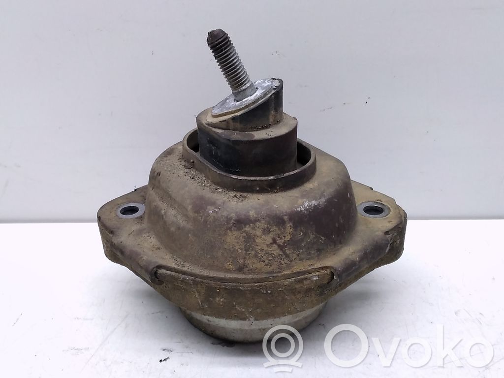 BMW X3 E83 Engine mount bracket 