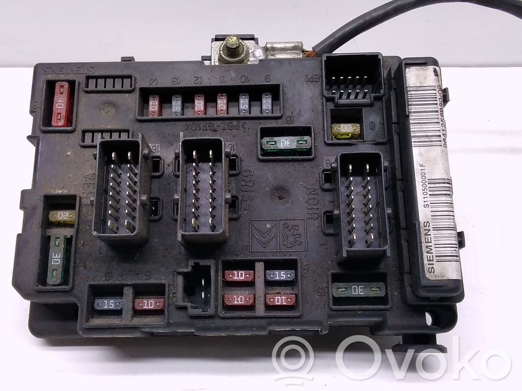 Citroen C5 Fuse module 