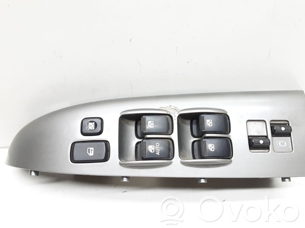 KIA Carnival Electric window control switch 