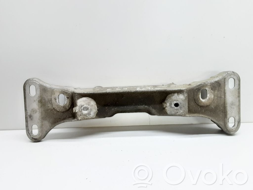 BMW 5 E39 Gearbox mounting bracket 