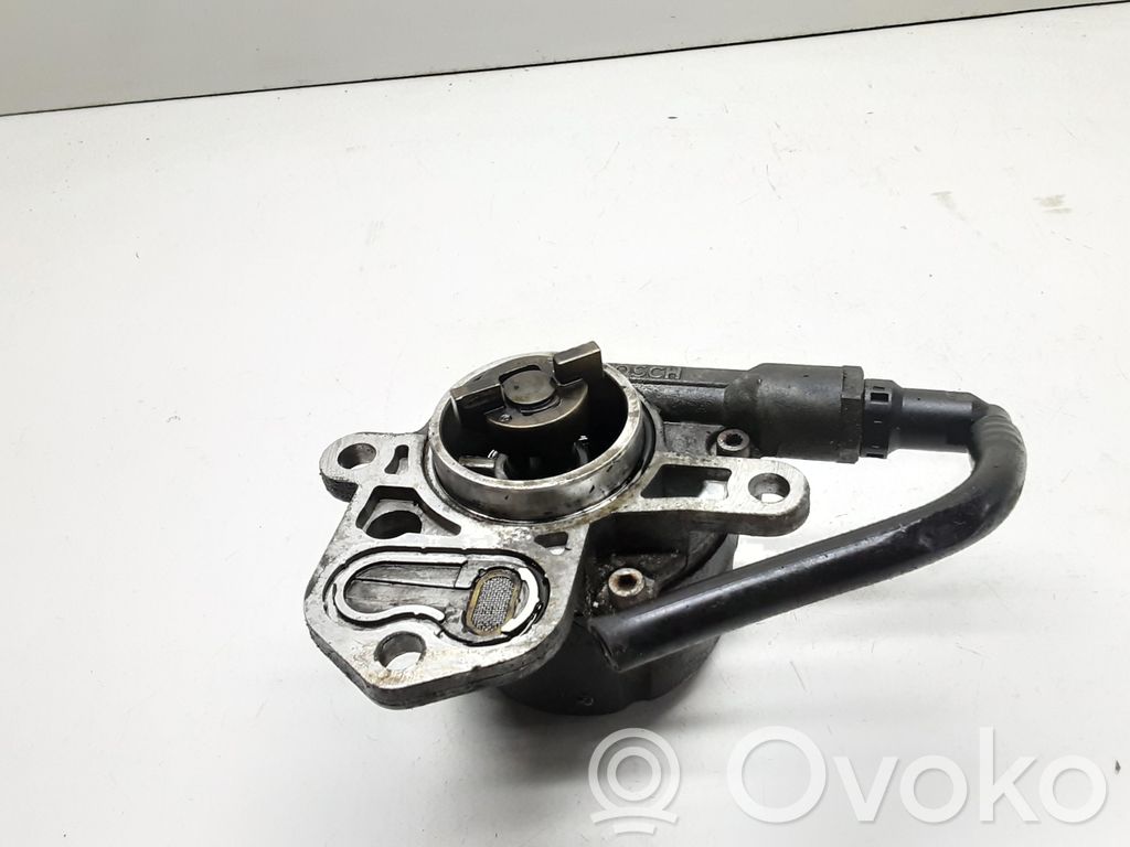 Vacuum pump