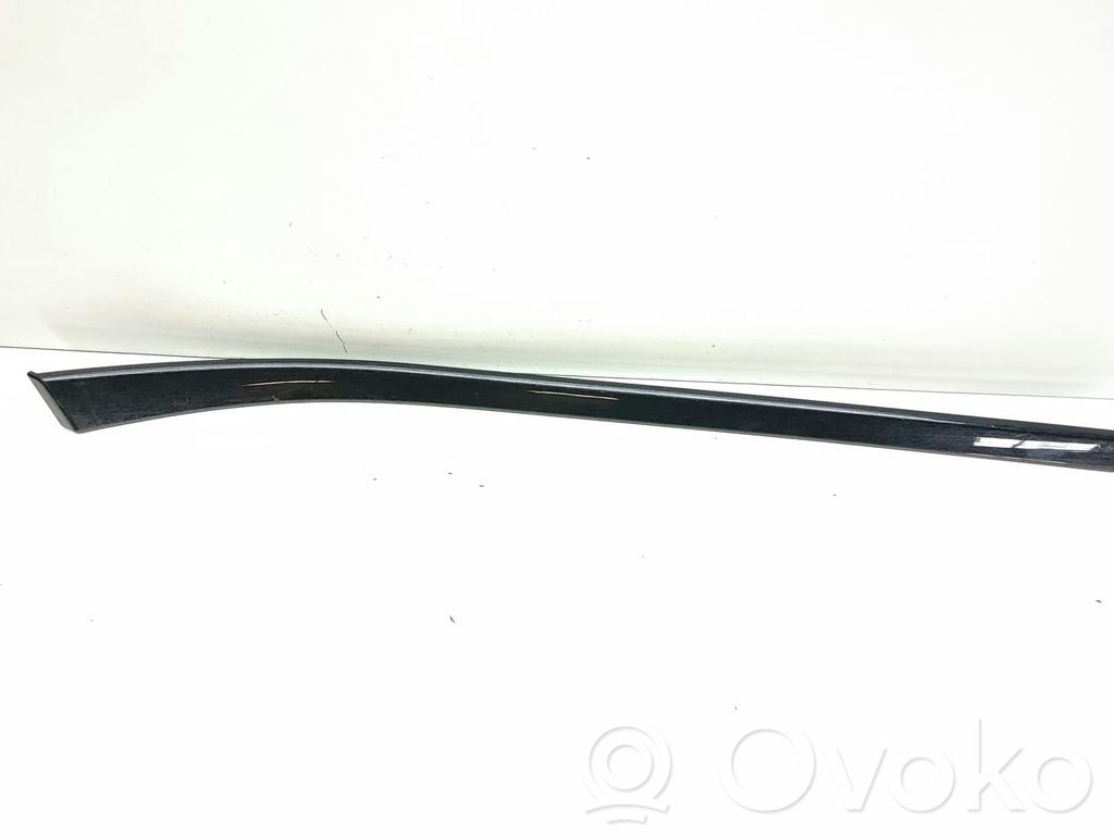 BMW 5 E39 Dashboard glove box trim 
