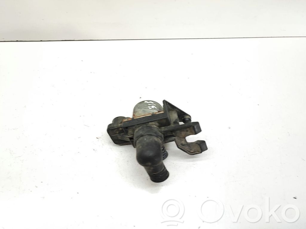 BMW 3 E36 Apsildes radiatora vārsts (-i) 