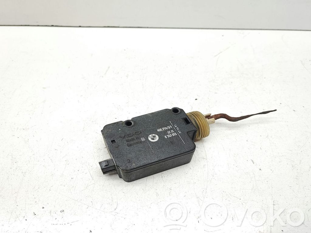 BMW 3 E36 Fuel tank cap lock motor 