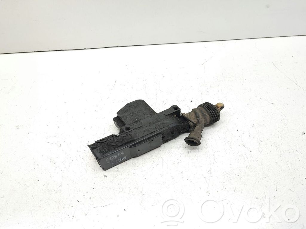 BMW 5 E34 Fuel tank cap lock 