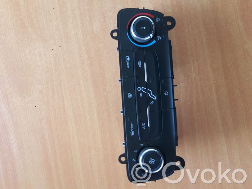 Ford Focus Climate control unit 