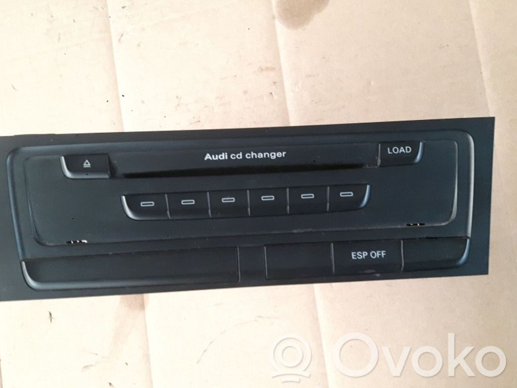 Audi A4 S4 B8 8K CD/DVD mainītājs 