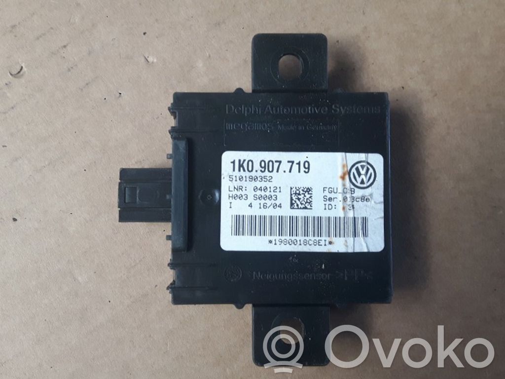 Volkswagen Golf V Other control units/modules 