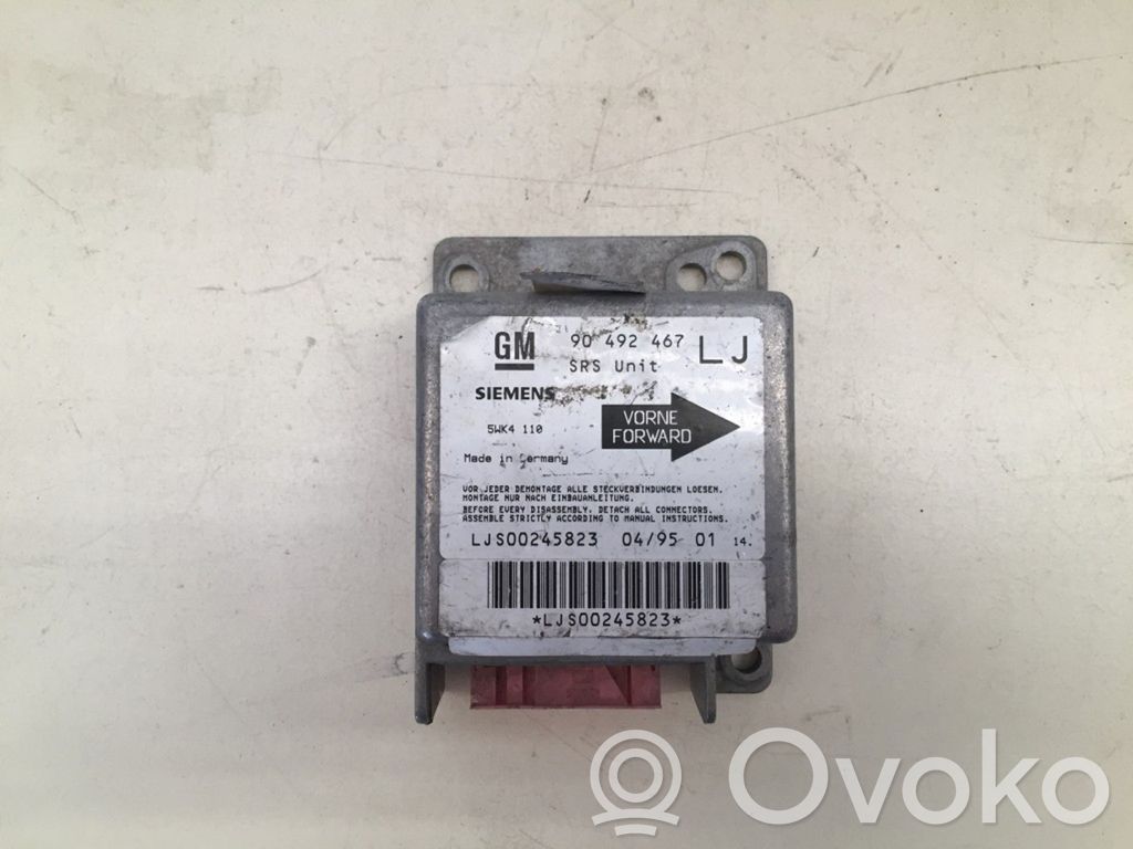 Opel Omega B2 Airbag control unit/module 