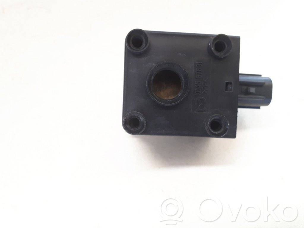 Relé de la alarma   KD45676B1