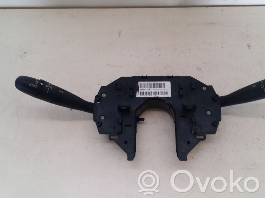 Citroen C4 Grand Picasso Interruptor/palanca de limpiador de luz de giro 