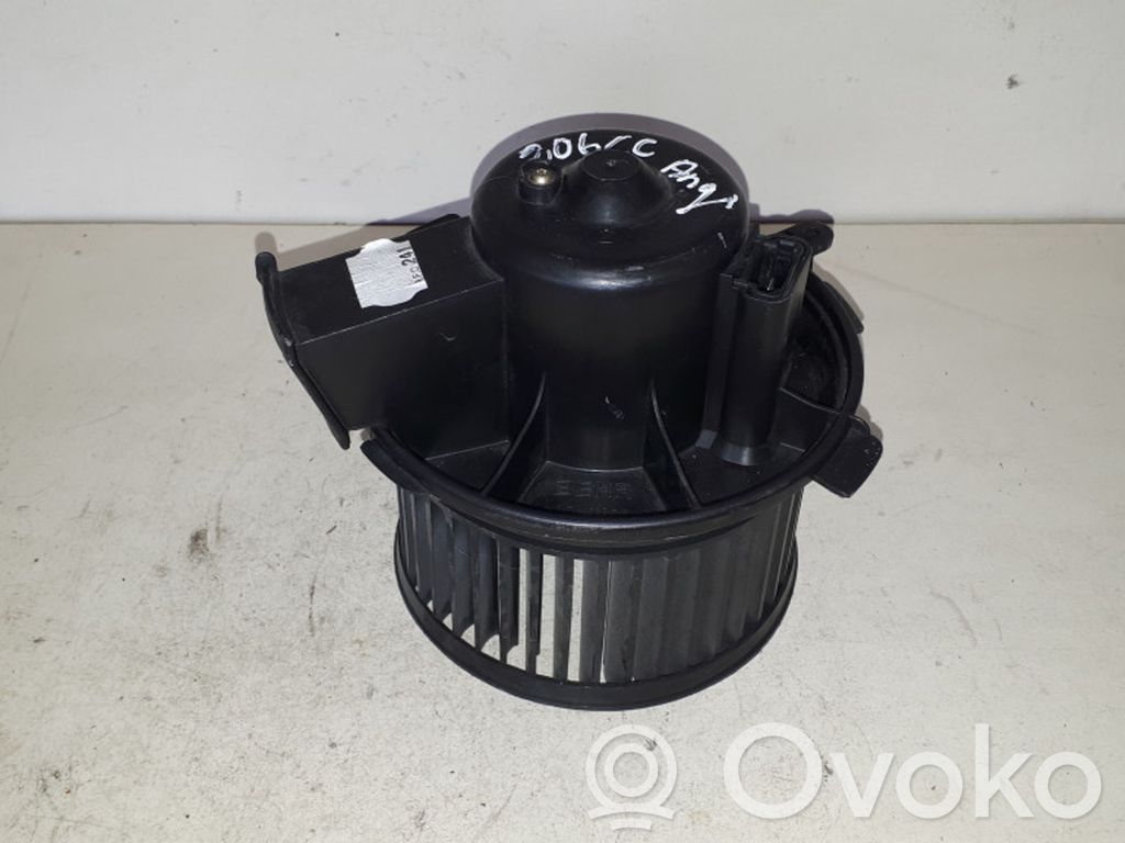 Peugeot 206 Mazā radiatora ventilators 