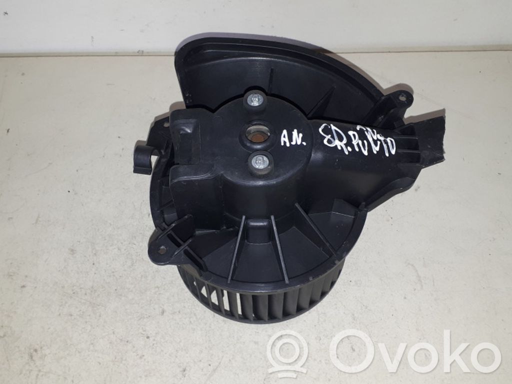 Fiat Grande Punto Mazā radiatora ventilators 
