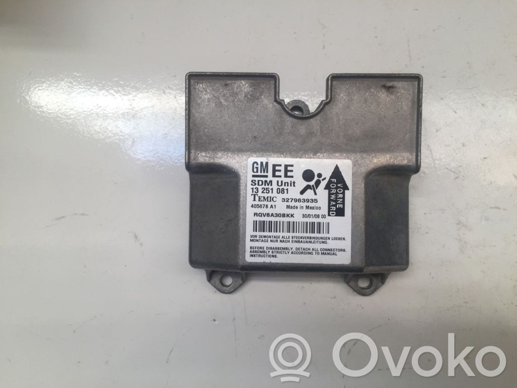 Opel Astra H Airbag control unit/module 