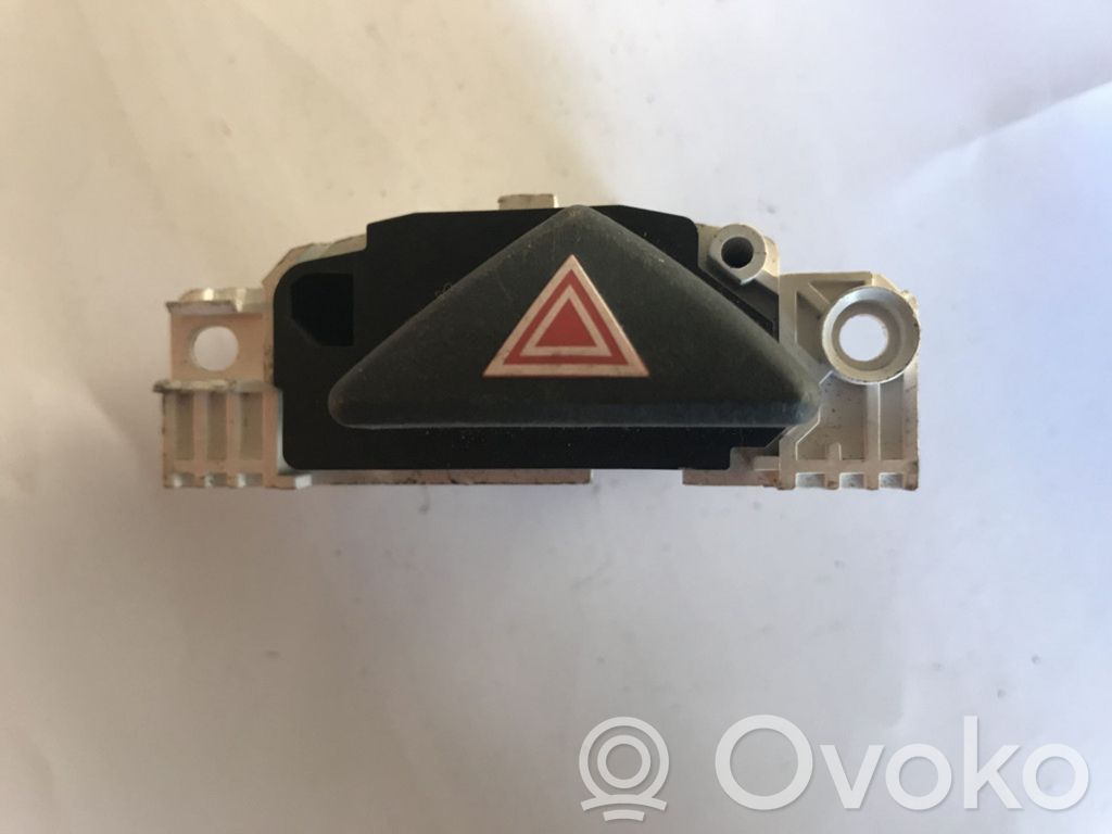 Ford Focus Hazard light switch 