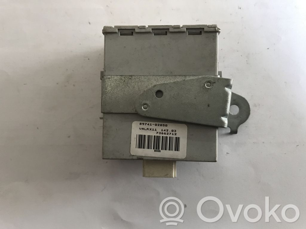 Toyota Corolla E120 E130 Central locking relay 
