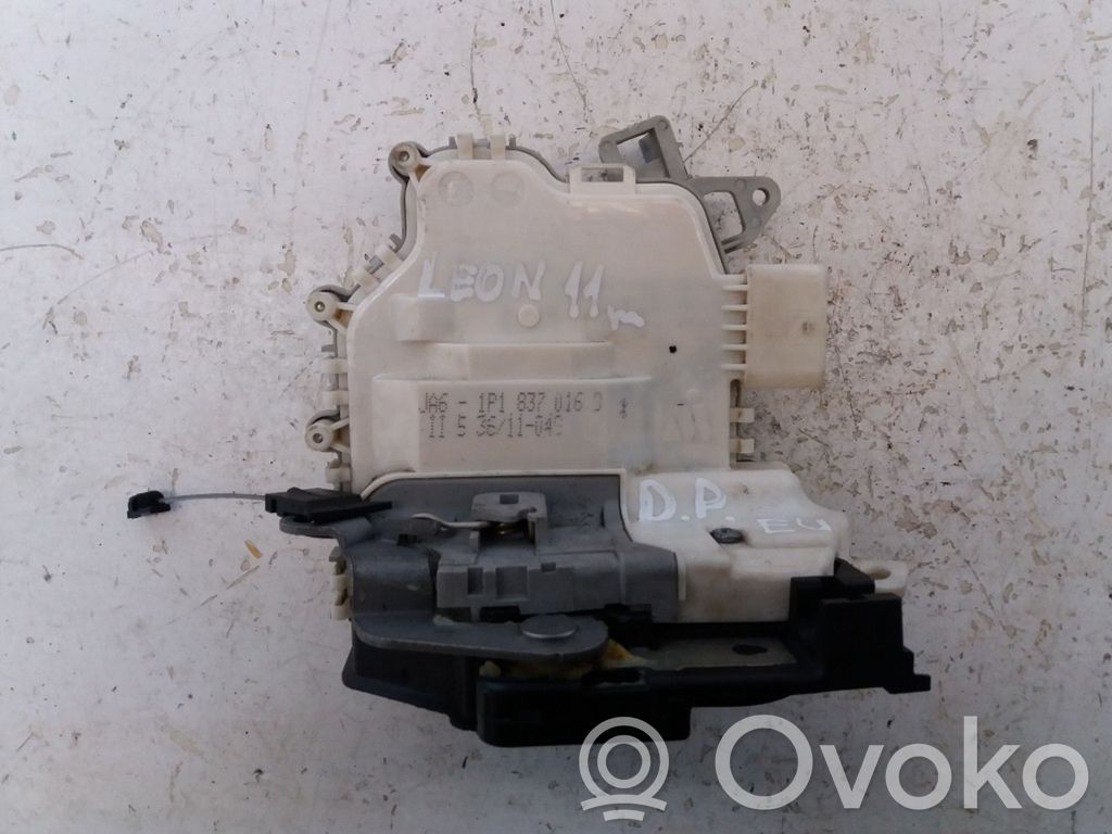 Seat Leon (1P) Front door lock 