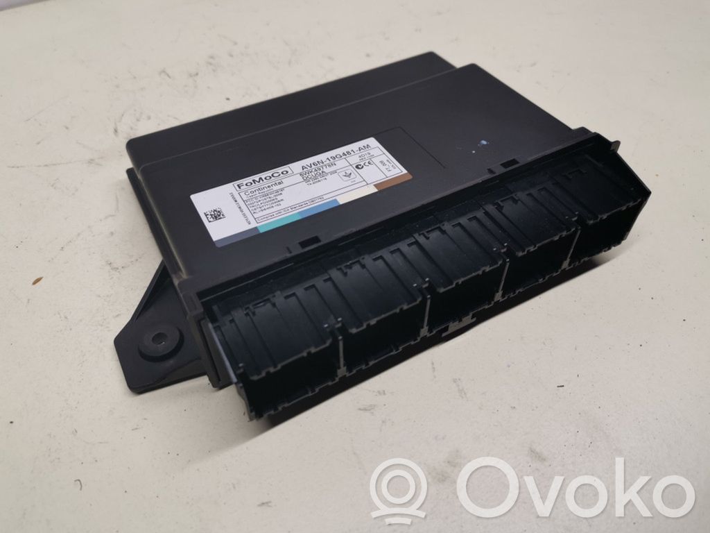 Ford Focus Comfort/convenience module 