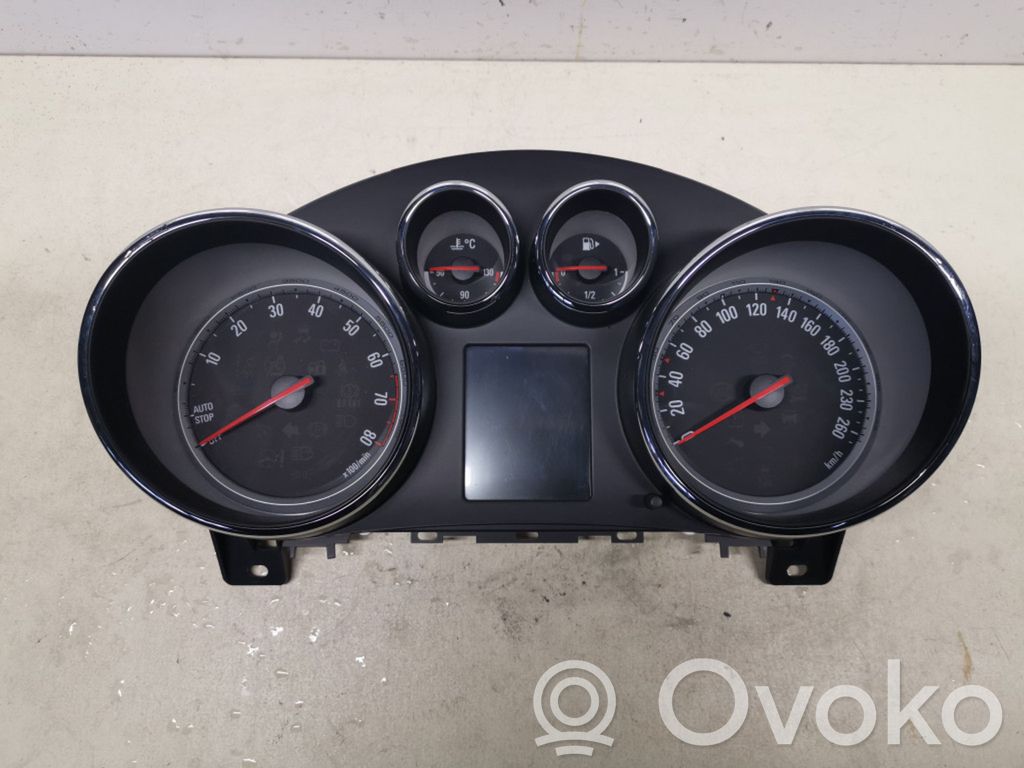 Opel Astra J Speedometer (instrument cluster) 