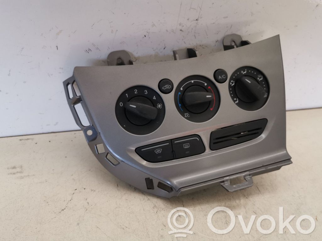 Ford Focus Climate control unit 