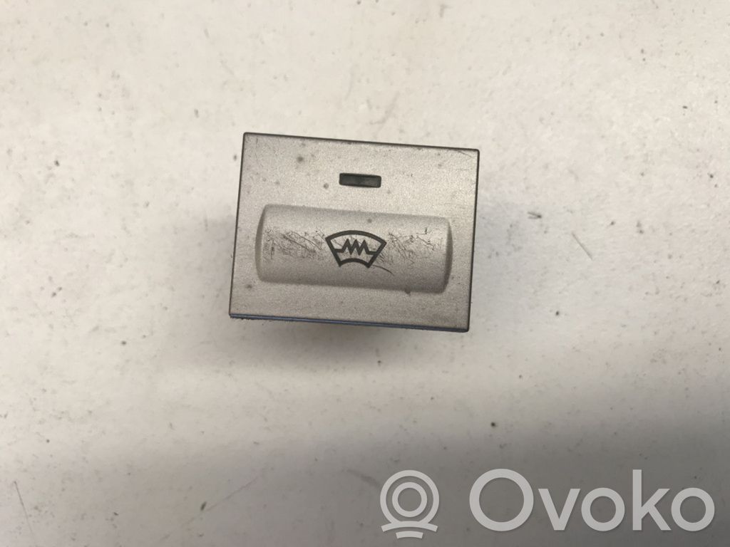Ford Focus Windscreen/window heater switch 