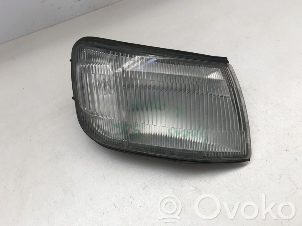 Mitsubishi Space Wagon Front indicator light 