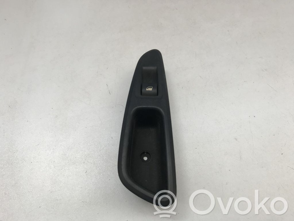 Peugeot 308 Electric window control switch 