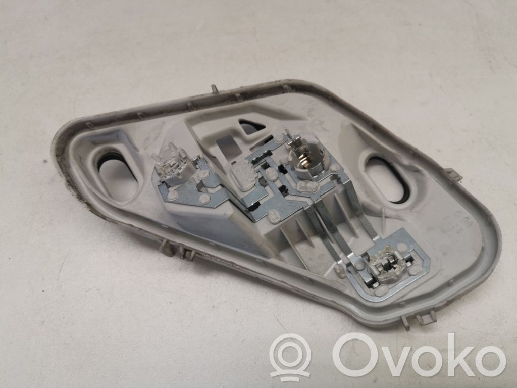 Opel Meriva B Aizmugures spuldzes vāka turētājs 
