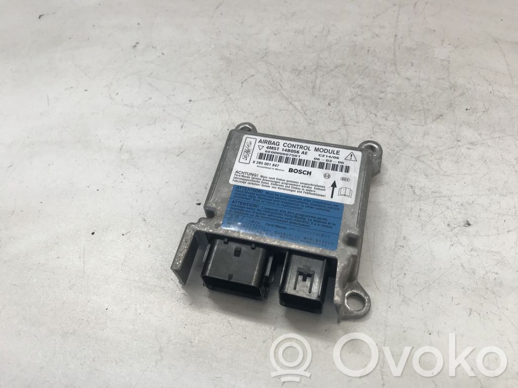 Ford Focus C-MAX Airbag control unit/module 