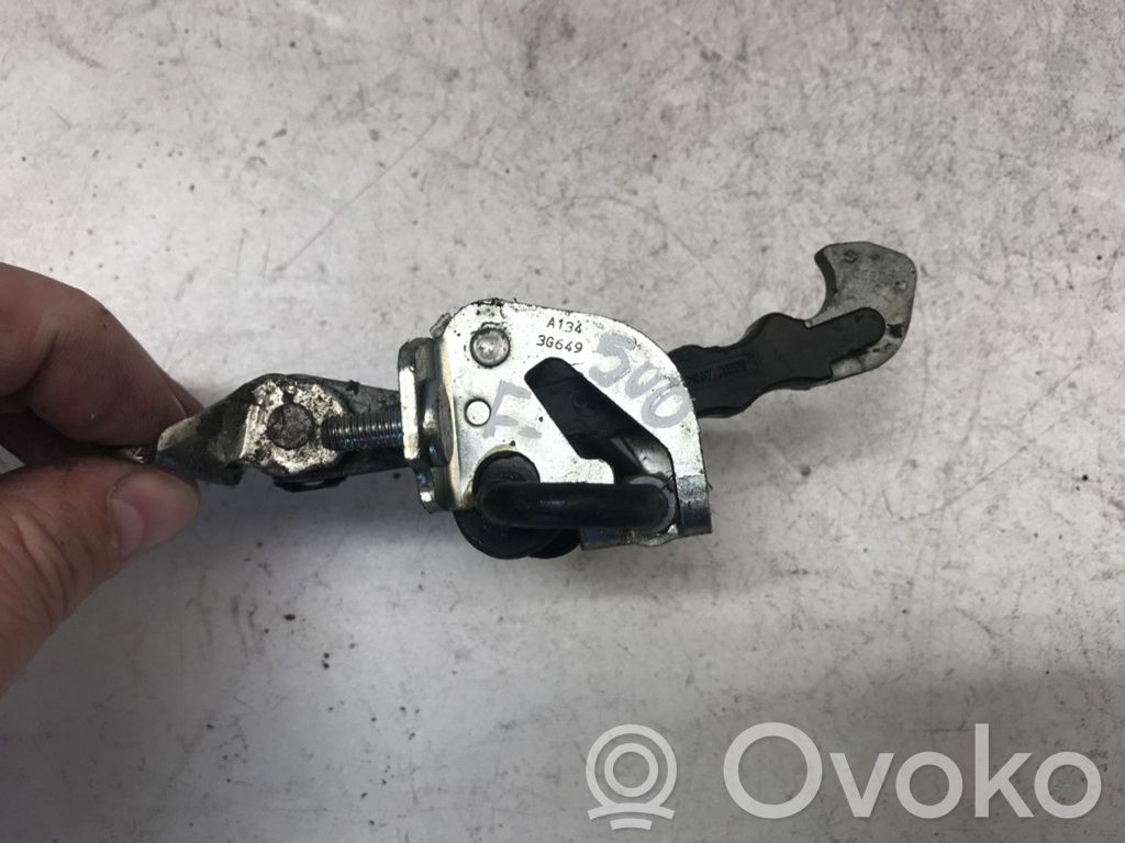 Fiat 500 Front door check strap stopper 