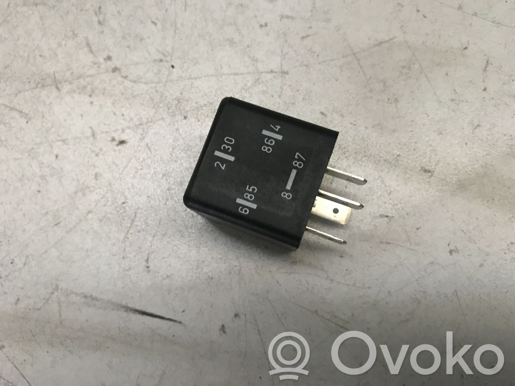 Skoda Superb B5 (3U) Other relay 