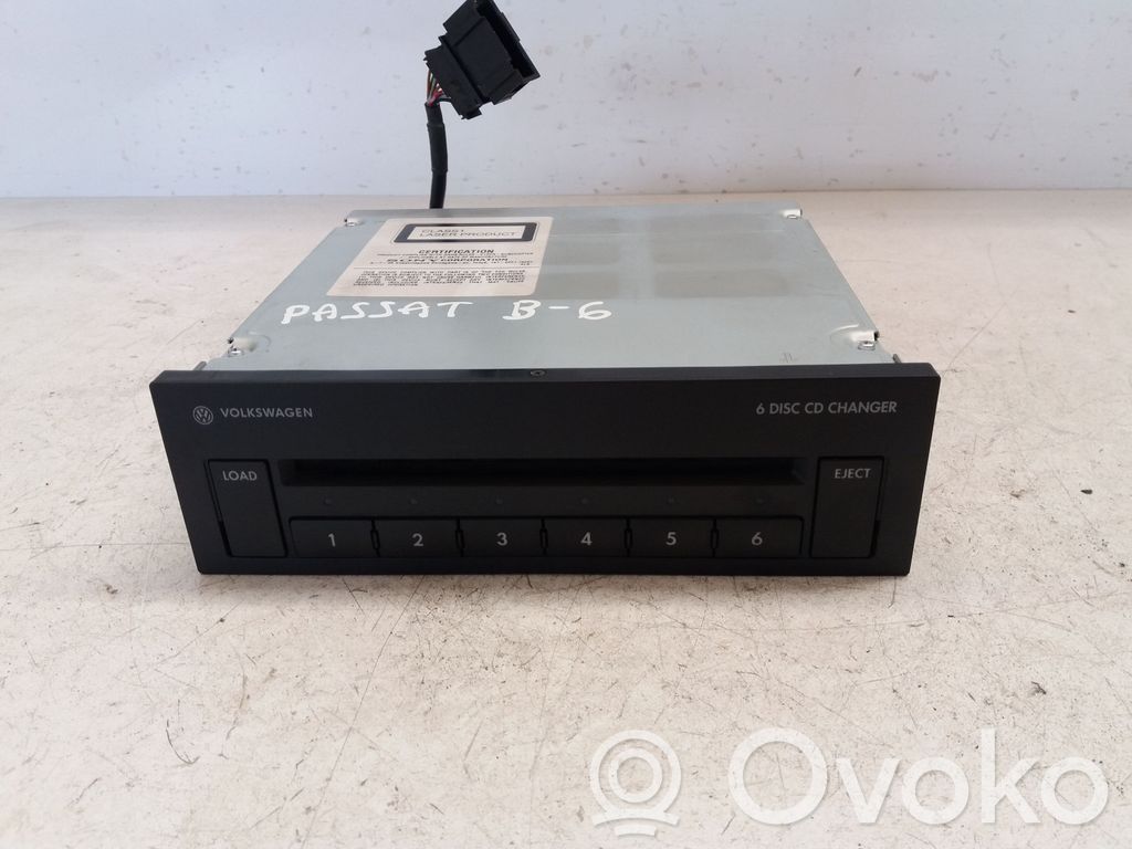 Volkswagen PASSAT B6 CD/DVD keitiklis 