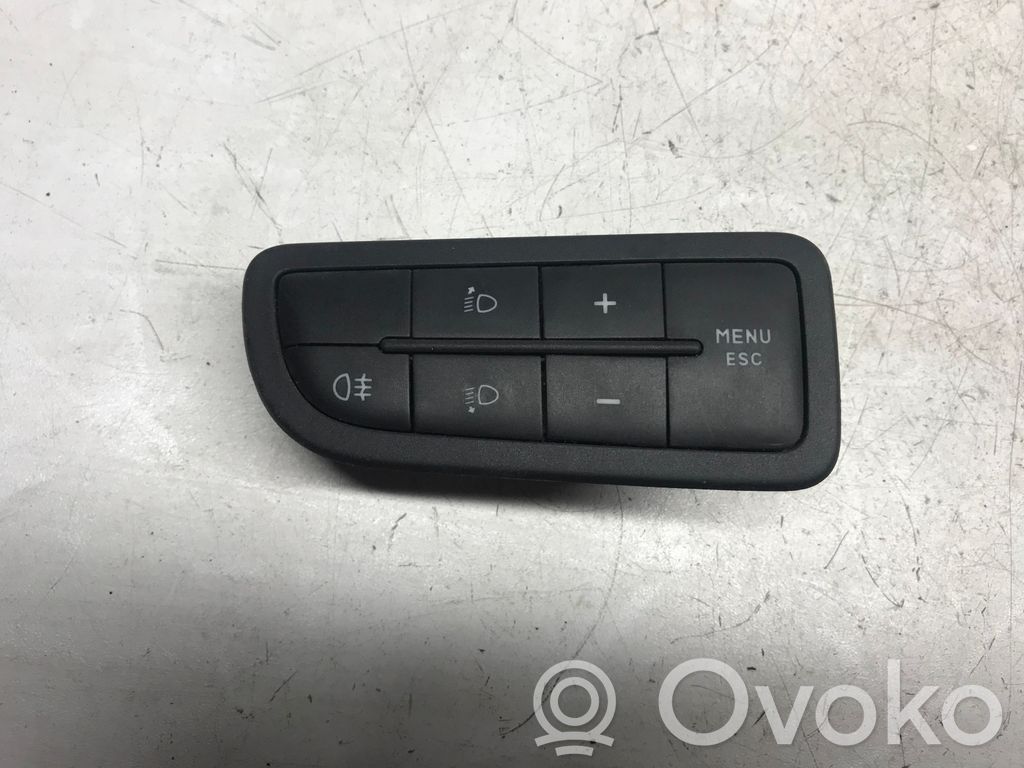 Fiat Punto (188) Headlight level height control switch 