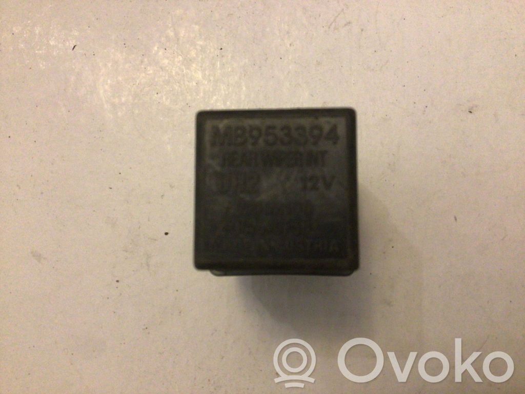 Mitsubishi Carisma Muu rele 