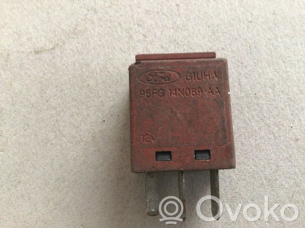 Ford Mondeo MK II Otros relés 
