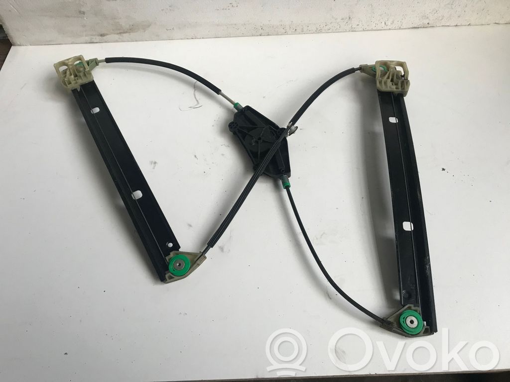 Mechanizm podnoszenia szyby przedniej bez silnika   8K0837462,8K0837462C