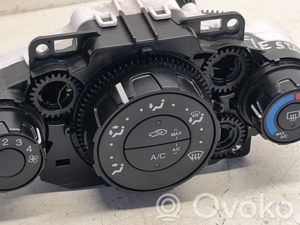 Ford Fiesta Climate control unit 