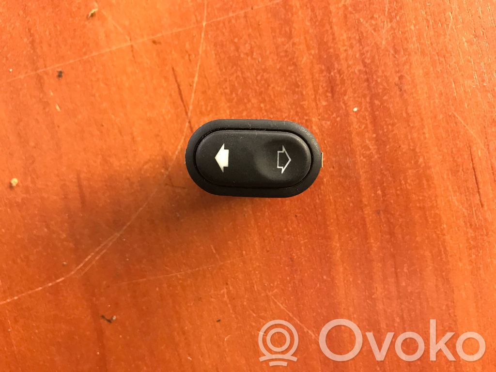 Ford Mondeo Mk III Electric window control switch 