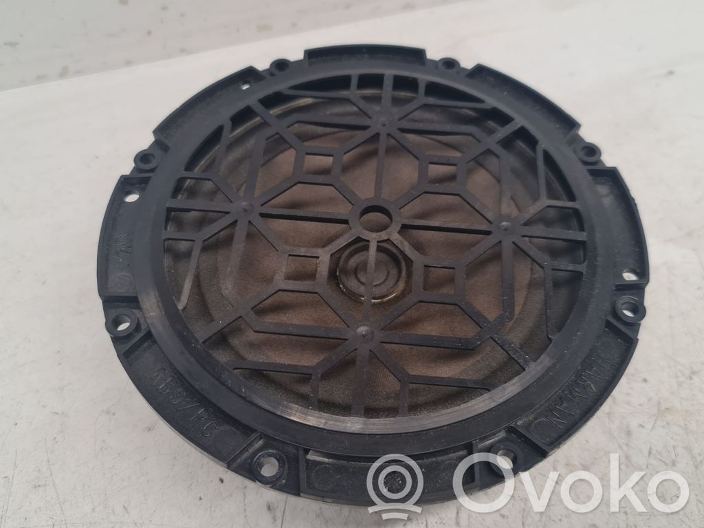 Peugeot 206 Garsiakalbis (-iai) priekinėse duryse 